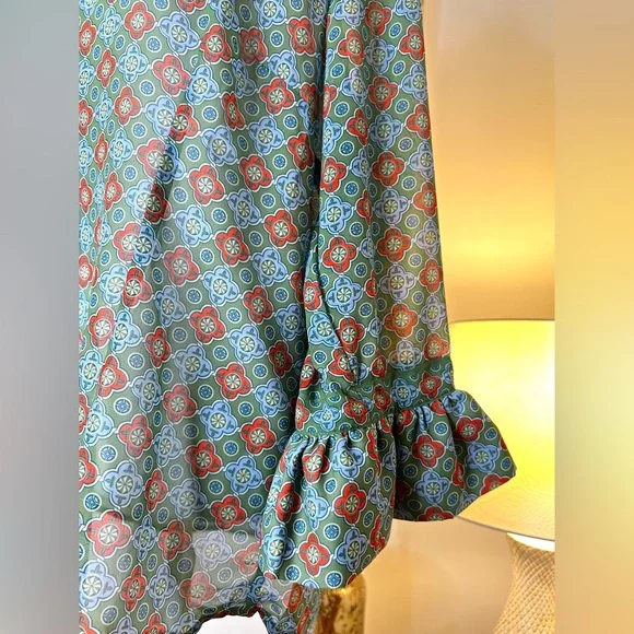 Gretchen Scott Priss Blouse-Sundial Olive Large - Picture 6 of 11